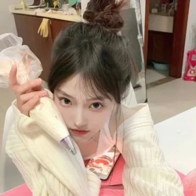 黑珍珠艾曼妞